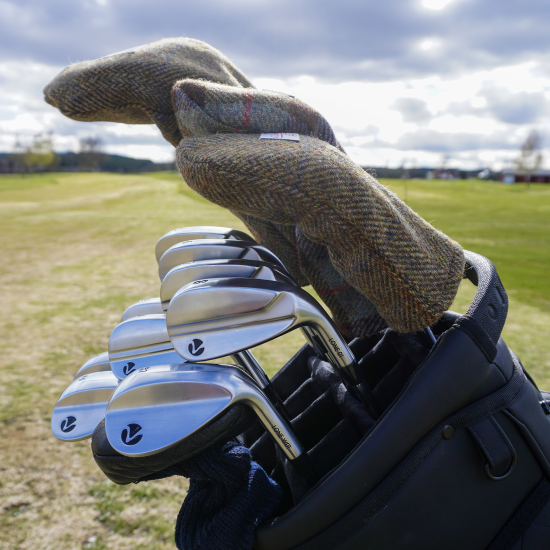 Bästa golfklubbor för nybörjare och medelhandicap i Sverige (2026 guide)